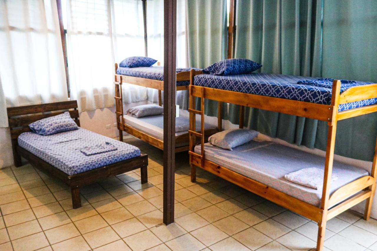 Hotel Adventure Lodge Jacó Extérieur photo